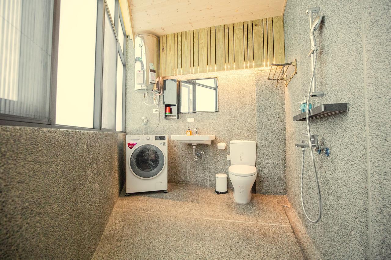 Lost Circle Homestay Tainan Exterior photo